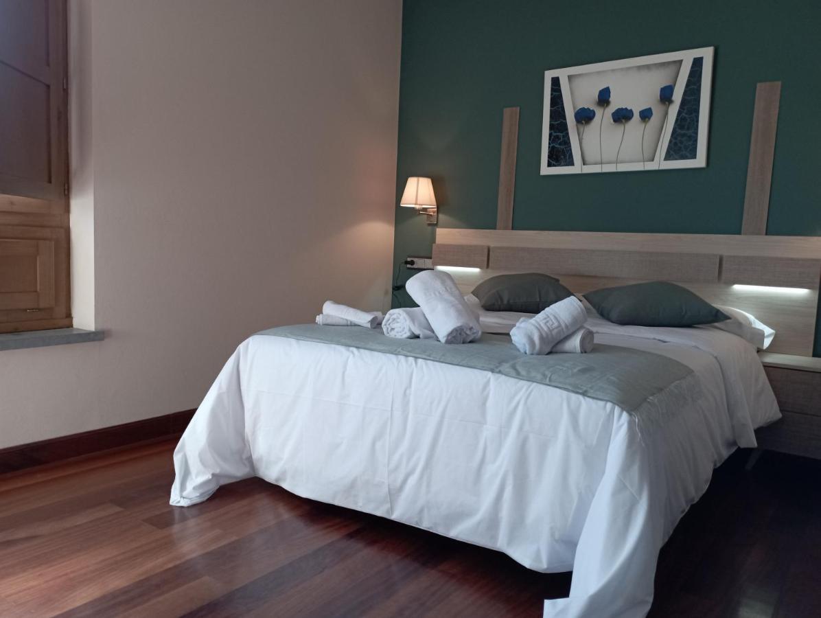 Hotel San Martino Pola de Lena Exteriör bild